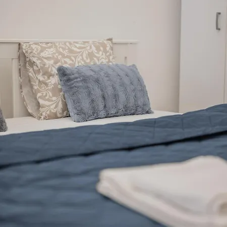 Apartamento Cozy On The Andrassy Fashion St Budapest